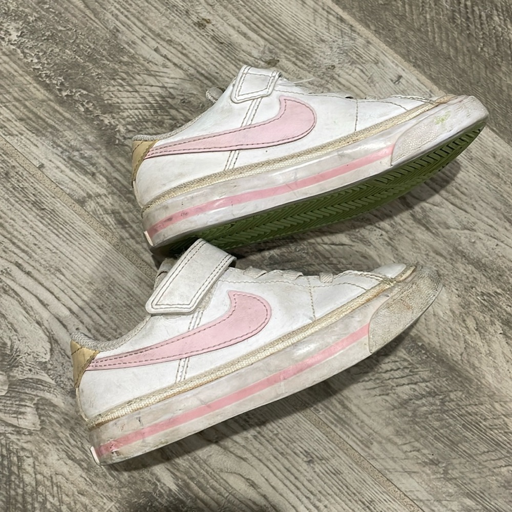 Toddler girl Nike